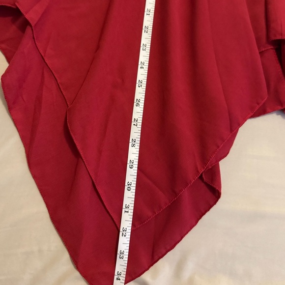 Unbranded Chic Red Sleeveless Dress with Lace-Up Detail - Picture 6 of 6